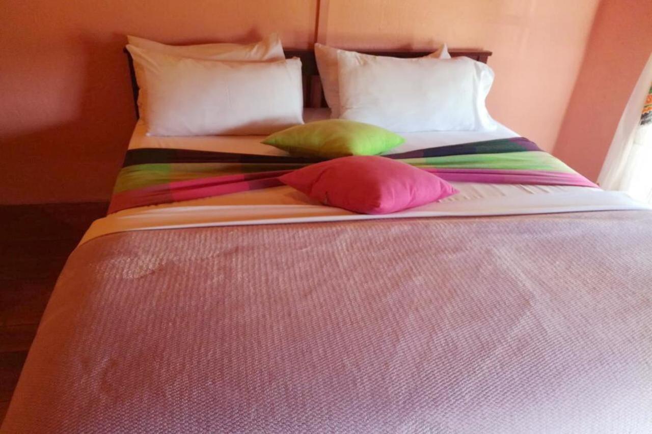 נוארה אליה Sincere Wilderness Home Stay מראה חיצוני תמונה
